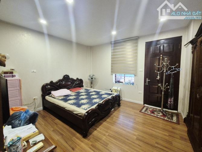 Bán Căn hộ N02 Chùa Láng 95m² Chùa Láng 2PN+ Slot đỗ xe ô tô - 1