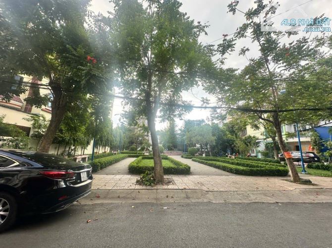 Bán nhà hẻm 239 Tân Quý, phường Tân Quý, quận Tân Phú, dt 10x24m giá 22,5 tỷ - 1