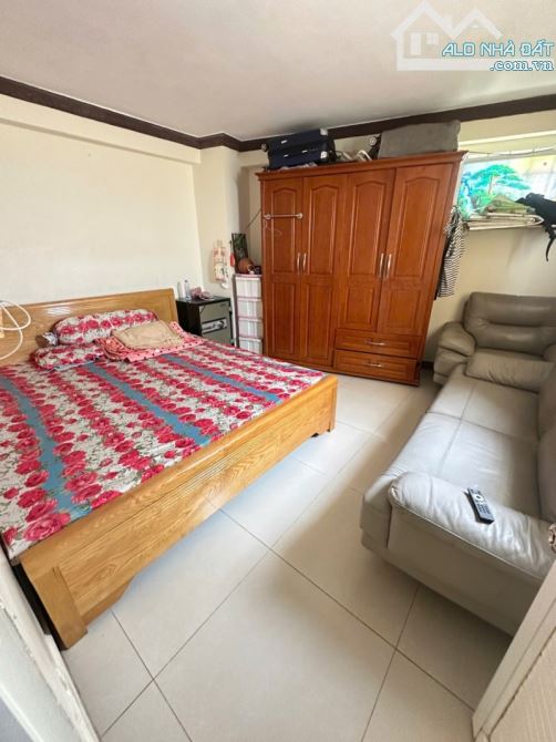Siêu Phẩm Nhà 3 Mặt Tiền Đường 8 Linh Trung , Hoàng Diệu 2 –5x14 =70m2  Chỉ 9,5Tỷ! 💰 - 1