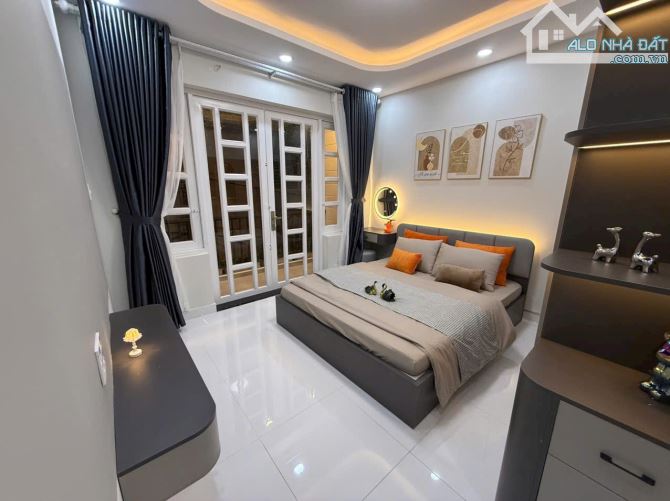 HẺM XE HƠI - HOÀNG HOA THÁM - BÌNH THẠNH - 4 TẦNG - 52M2 (4 x 13) - CHỈ 8,38 TỶ - 1