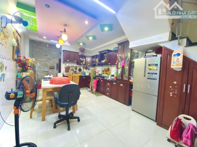 BÁN NHÀ HXH – GẦN EMART PHAN HUY ÍCH – KHU VIP – 4 TẦNG KIÊN CỐ – SỔ VUÔNG - 1