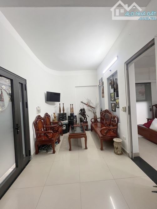 BÁN NHÀ NGỌC LÂM, LONG BIÊN- 66M2, 4 TẦNG, LÔ GÓC 3 THOÁNG, GẦN PHỐ, NHỈNH 9 TỶ - 1