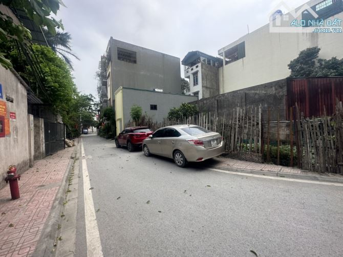 🛩️🛩️🛩️ BÁN ĐẤT TẶNG NHÀ C4- NGÕ THÔNG TỨ TUNG- Ô TÔ CHẠY VÒNG QUANH 🔥 - 1