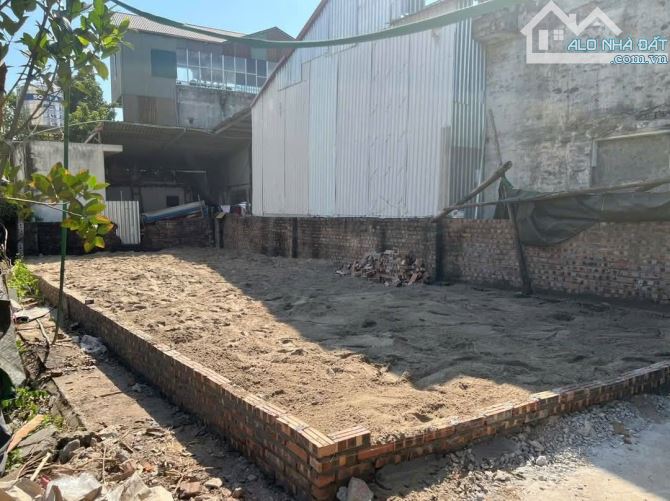Bán đất thôn 3 Xã Vạn Phúc 64 m2 ngõ rộng oto 7 chỗ, ngay khu đấu giá - 1