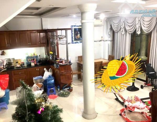 Quận 7, Biệt Thự mini sân vườn, ngang 7 x 17m, 3 tầng, cách Huỳnh Tấn Phát 100m, - 1