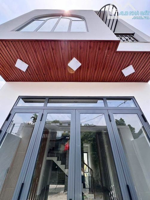 Bán nhà lầu thổ cư kp3 phường Trảng Dài chỉ 2,7 tỷ - 1