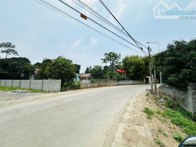 BÁN GẤP TRỤC CHÍNH LIÊN XÃ CÓ DT 379m2 (150m2 ONT) MẶT TIỀN 15m GIÁ ĐẦU TƯ - 1