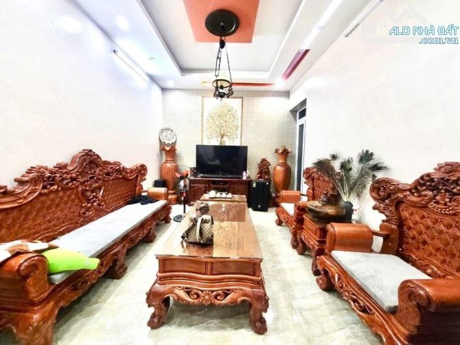 TRẦN KHÁT CHÂN MẶT NGÕ KINH DOANH - Ô TÔ - NGÕ THÔNG - 67M 12,X TỶ CÒN THƯƠNG LƯỢNG - 1