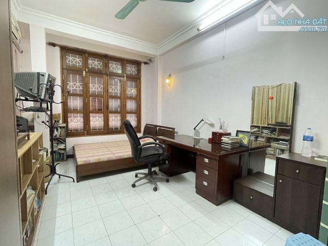 Nguyễn Chí Thanh - Đống Đa, Lô Góc, DT 29m2 x 6 Tầng, MT 3.2m, Giá 8.5 tỷ - 1