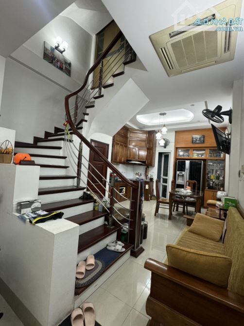 NHÀ MỄ TRÌ THƯỢNG - DÂN XÂY - VỊ TRÍ ĐẮC ĐỊA - OTO - 52M - GIÁ CHỈ NHỈNH 9 TỶ - 1
