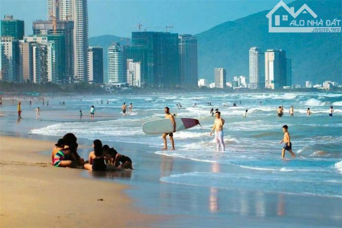 Nhỉnh 15 TỶ: BÁN ĐẤT GẦN BIỂN SƠN TRÀ ĐÀ NẴNG - Lô góc - Gần đường VÕ NGUYÊN GIÁP: 210m² = - 1