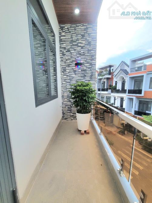 6,8Tỷ TL🔥Bán nhà Hoàn Công góc 2 mặt tiền, đường trục chính KDC p.Bình Chuẩn, Tp Thuận An - 12