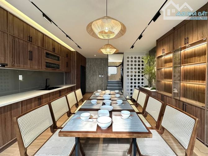 ĐÃ CHÂN DÀI CÒN SINH ĐÔI. •2 Nhà đẹp xây mới 6 Tầng, Thang máy, Full nội thất Luxury - - 12