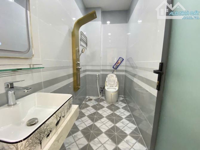 Bán nhà hẻm xe hơi Lê Đình Cẩn, ngang 6m - 55m² - 3 tầng, mới đẹp, chỉ nhỉnh 5 tỷ - 12