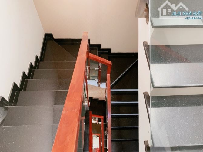 Bán Siêu Phẩm Nhà Phố Xe hơi đậu trong nhà, khu dân cư cao cấp Nguyễn Văn Khối, Gò Vấp - 13