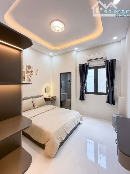 🚗 HXH HOÀNG HOA THÁM, BT - NHÀ MỚI ĐẸP FULL NỘI THẤT - SÁT MẶT TIỀN - 3 TẦNG BTCT - 8T TL - 13