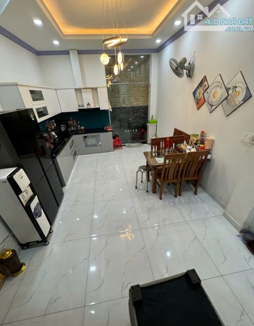 Bán nhà 4 tầng gần chợ Gò Xoài- giáp Tân Phú, tặng nội thất cao cấp- 56m2, chỉ nhỉnh 6 tỷ - 13