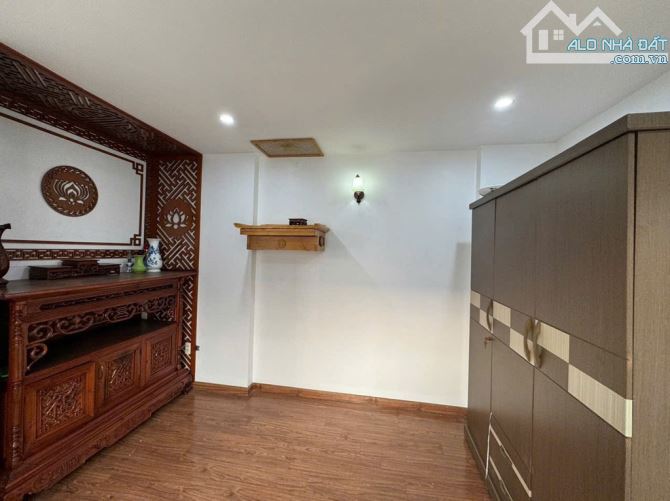 Bán nhà ngọc thụy 45m 4 tầng 4 ngủ full đồ giá rẻ - 14