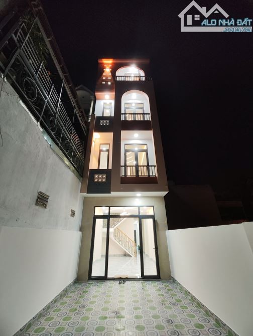 Nhà Mới xây MT Kênh 04 TL28 Q.12, 7PN 8WC có PN Trệt,PN Master ST 40m2 - 14