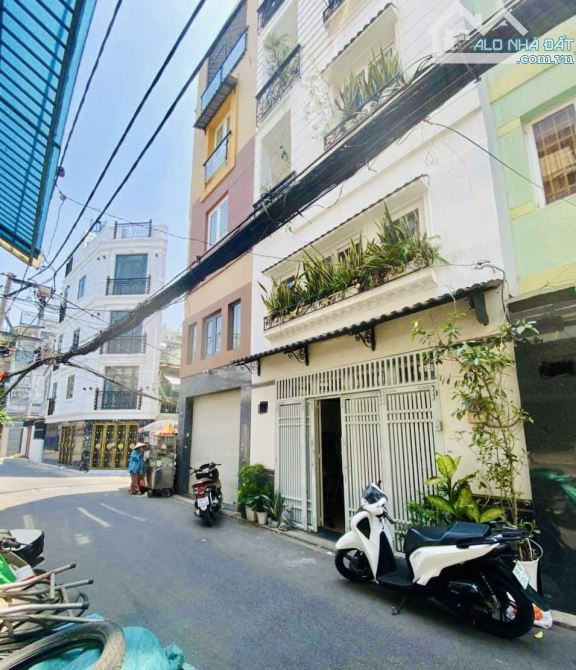 THÍCH QUẢNG ĐỨC - HẺM Ô TÔ THÔNG - NGANG 5M HIẾM - 3 TẦNG - 62M2 - 11 TỶ - 14