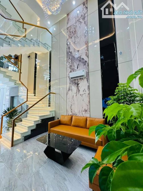 SIÊU PHẨM NHÀ PHỐ MẶT TIỀN TÔ HIẾN THÀNH – P.4, TP. VŨNG TÀU Giá chỉ: 12,5 tỷ - 15