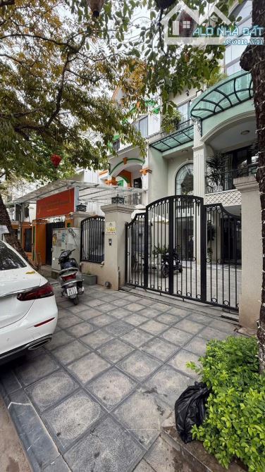 HÀNG XÓM THIÊN ĐƯỜNG BS - NGAY GẦN VÀNH ĐAI 3.5 - GIAO THÔNG THUẬN TIỆN - BIỆT THỰ SÂN VƯỜ - 15