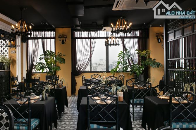 Bán khách sạn mặt phố Hàng Bè. DT 220m2 x 11T - 50 Phòng, MT 8,5m Giá 245 Tỷ - 16