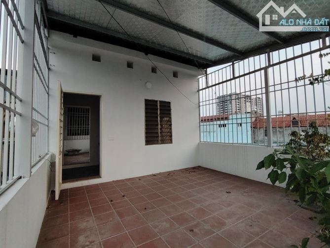 Bán nhà ngọc lâm 48m2 xây 5 tầng trước nhà đường ô tô tránh , thông tứ tung. - 16