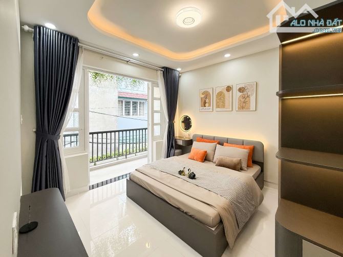 🚗 HXH HOÀNG HOA THÁM, BT - NHÀ MỚI ĐẸP FULL NỘI THẤT - SÁT MẶT TIỀN - 3 TẦNG BTCT - 8T TL - 16