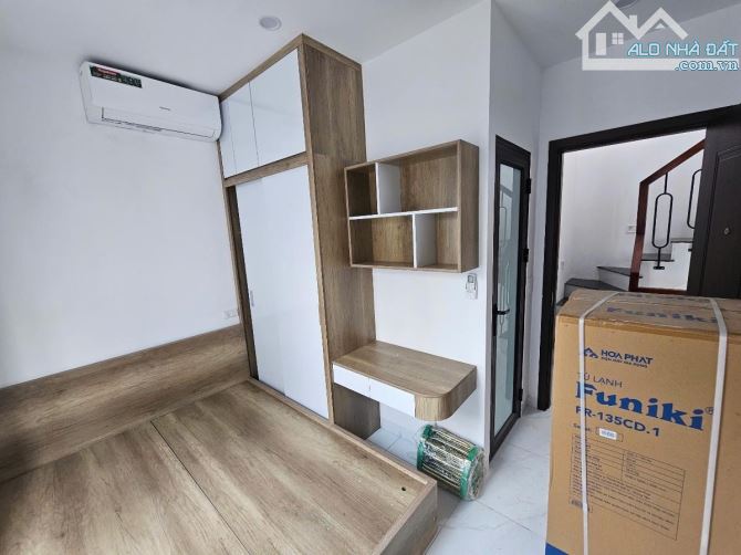 CHÍNH CHỦ BÁN NHÀ MẶT NGÕ PHỐ TRẦN CUNG DT 61, Mt 7, 6 Tầng Giá 13 t tỷ - 20