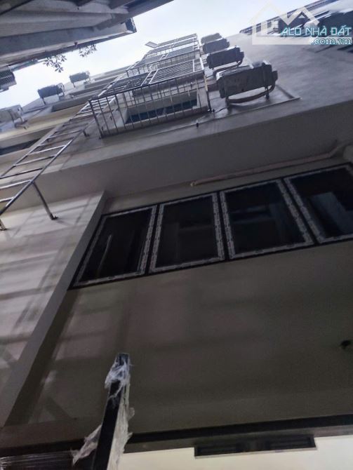 Bán nhà Mỹ Đình, 10m ra đường ô tô, thẳng tắp, 60m2x7, thang máy, 13 phòng, 780 triệu/năm - 2