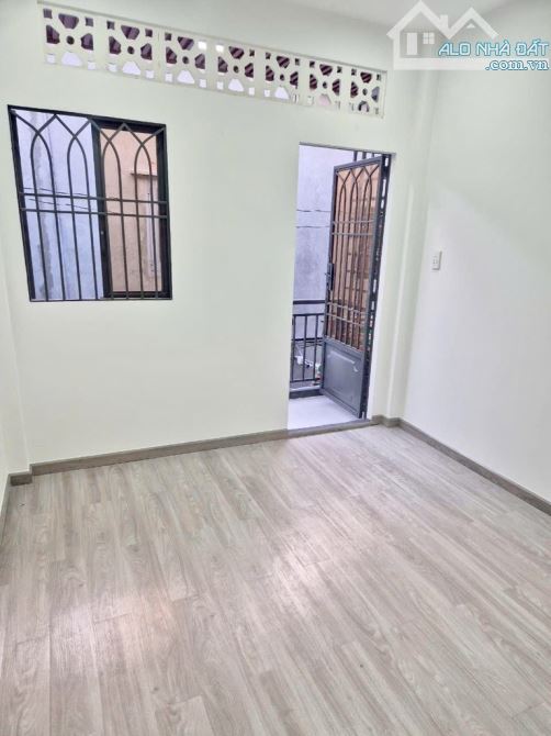 Bán NhàTân Bình -Ni Sư Huỳnh Liên - Hàng hiếm nhanh mới kịp - Nhà mới giá 3 tỷ 1 đẹp - 2