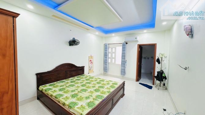 Vip Quang Trung phường 10 Bán nhà đẹp hẻm xe tải 4*20 vị trí kinh doanh - 2