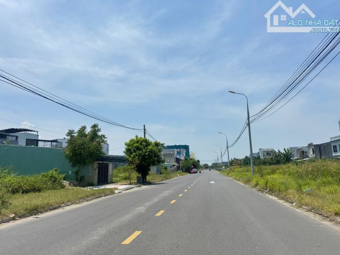 Bán đất đường 10m5 đô đốc lân giá chỉ 32.5tr/m2 - 2