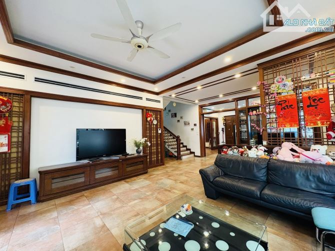 Biệt Thự Vườn Đào Quận Tây Hồ, 236m2 6 Tầng Thang Máy, View Vườn Hoa, 129 Tỷ - 2