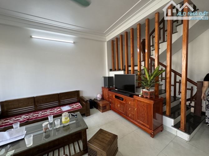 📌ĐÍCH THỰC CHÂN CẦU ĐÔNG TRÙ 44,5 m  fun THỔ CƯ 📌MẶT TIỀN RỘNG - NHÀ ĐẸP - Ô TÔ VÀO NHÀ - 2