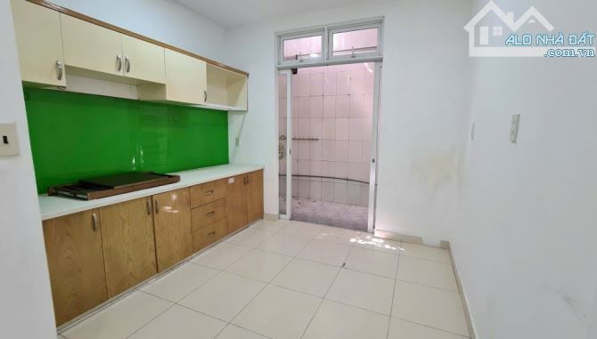MẶT TIỀN Bùi Đình Túy, HẺM XE TẢI THÔNG, 50m2, giá 6.35 tỷ - 2