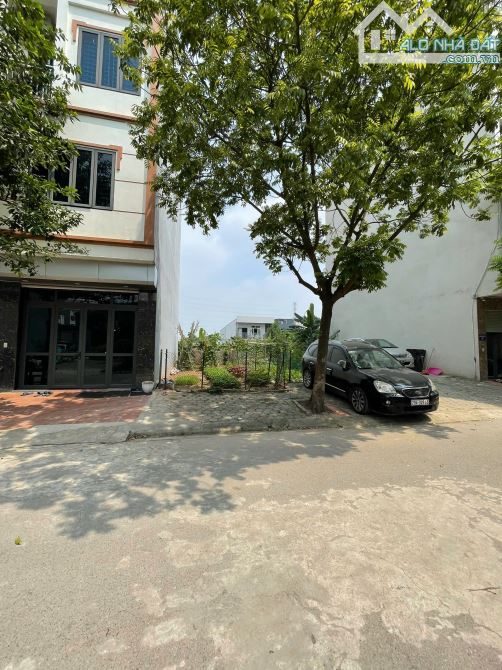 Chính chủ cần tiền cho con du học nên bán gấp đất DV Yên Lộ tại trung tâm KĐT Yên Nghĩa - 2