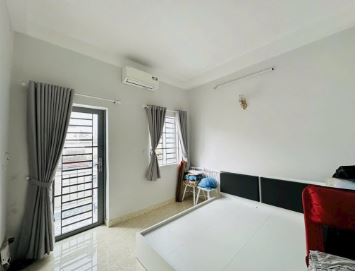 55m2 - SÁT MẶT TIỀN - 3 TẦNG 4 PHÒNG NGỦ ngay Lotte Nguyễn Văn Lượng, nhỉnh 5ty - 2