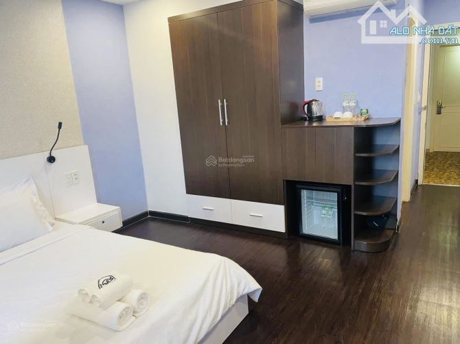 Duy nhất! Toà khách sạn cao cấp MT Hoàng Việt, P. 4, Tân Bình, HĐT~2 tỷ/năm, 9 tầng, 47 ty - 2