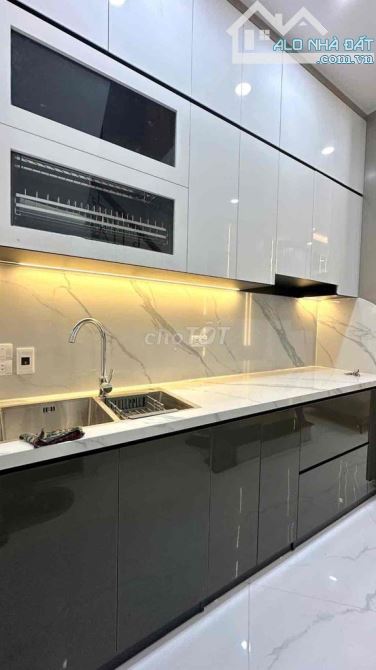 TÂN MaI- HoÀNG MaI -NHà XinH 40m -GIÁ YÊU - ĐÓN LỘC VÀNG - 2