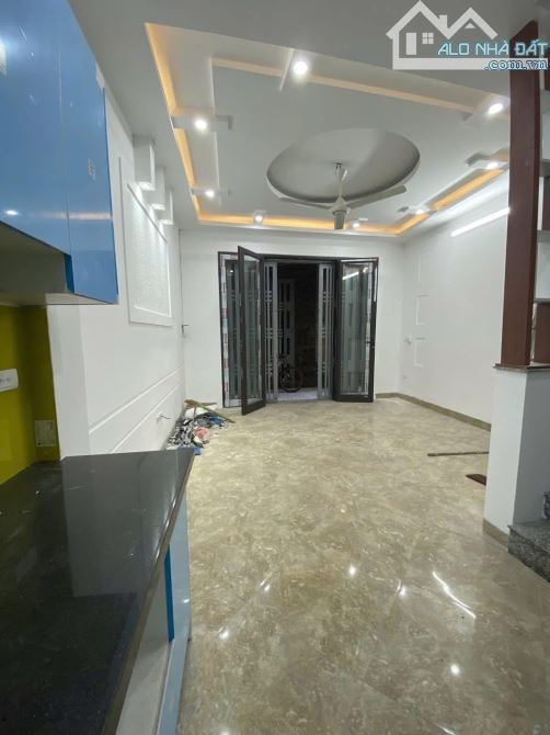 - Chủ nhà cần bán gấpp giảm 500 tri.ệu căn tại Xuân La - 2