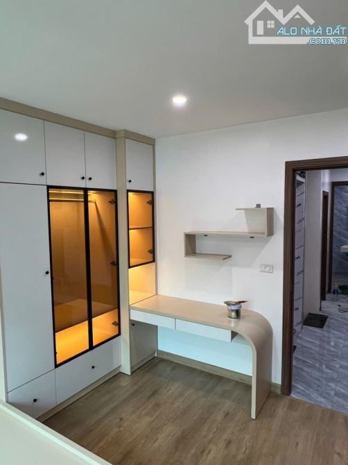 Bán nhà Ngọc Thụy Long Biên 45m² – Gần ô tô – Thang máy, nội thất cao cấp – Giá 8.5 tỷ - 2