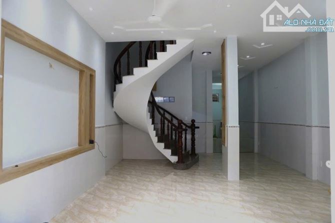 BÁN NHÀ ĐẸP HẺM XE HƠI, 1 TRÊT, 2 LẦU,ST  5,7M x 20M, GIÁ 11 TỶ CÒN TL - 2
