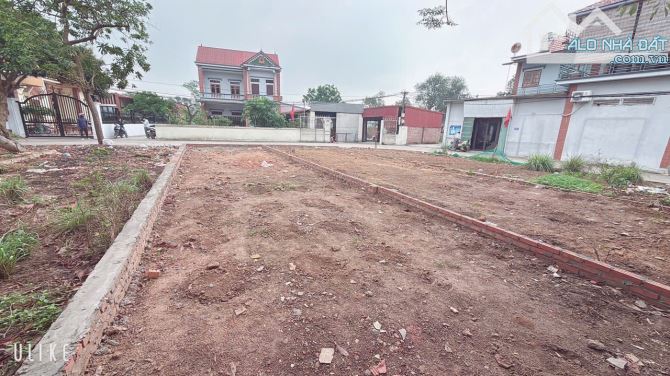 Lô đất Vị trí vàng rơi tiền là thắng dt 80,9 m đường thông rộng 6 m - 2