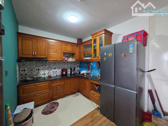 Hiếm! Bán căn hộ 335 Cầu Giấy 90m2 3pn 2vs 6,65 tỷ Full NT, tầng trung - 2