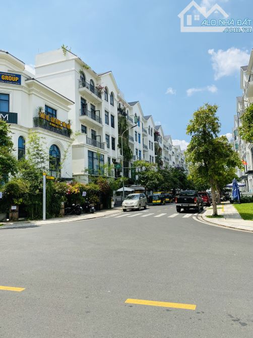 Biệt thự, Nhà phố Vinhomes (giá ưu đãi đợt 1) Siêu đô thị hơn 2000hecta Tây Bắc TPHCM - 2