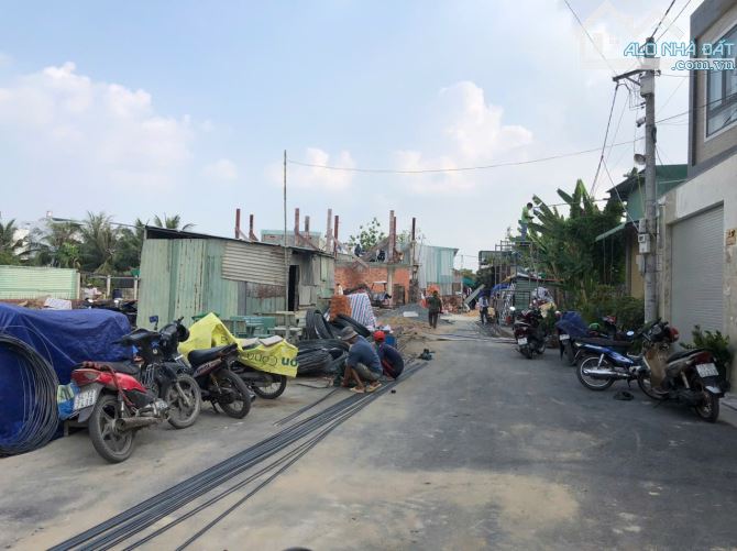 Bán lô đất hẻm 8m Thạnh Xuân 25, DT: 4x29m full thổ, giá 4.95 tỷ tl - 2