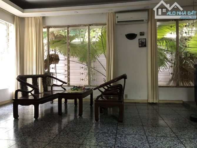 BÁN NHÀ NGAY MẶT TIỀN NGUYỄN VĂN TRỖI, P11, PHÚ NHUẬN.DT:18X12, 1TR2L, GIÁ:35 TỶ - 2