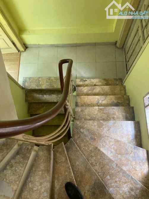 Cho thuê nhà ngõ phố Vũ Trọng Phụng Thanh Xuân 32m x 4 tầng, giá 10tr/tháng - 2